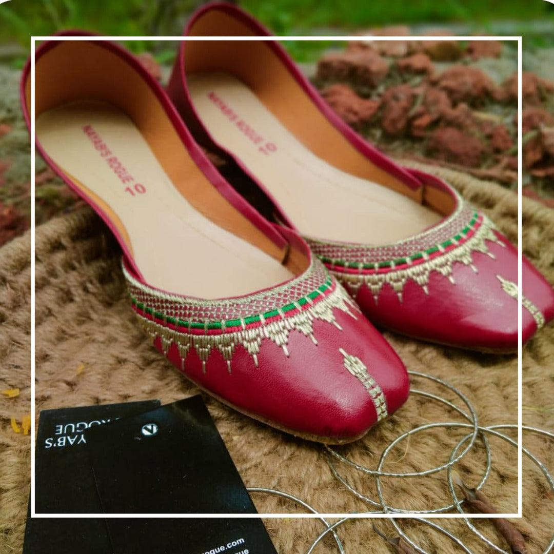 Handmade embroidered khussa | Gul-e-janan shoe collection - Nayab's Rogue