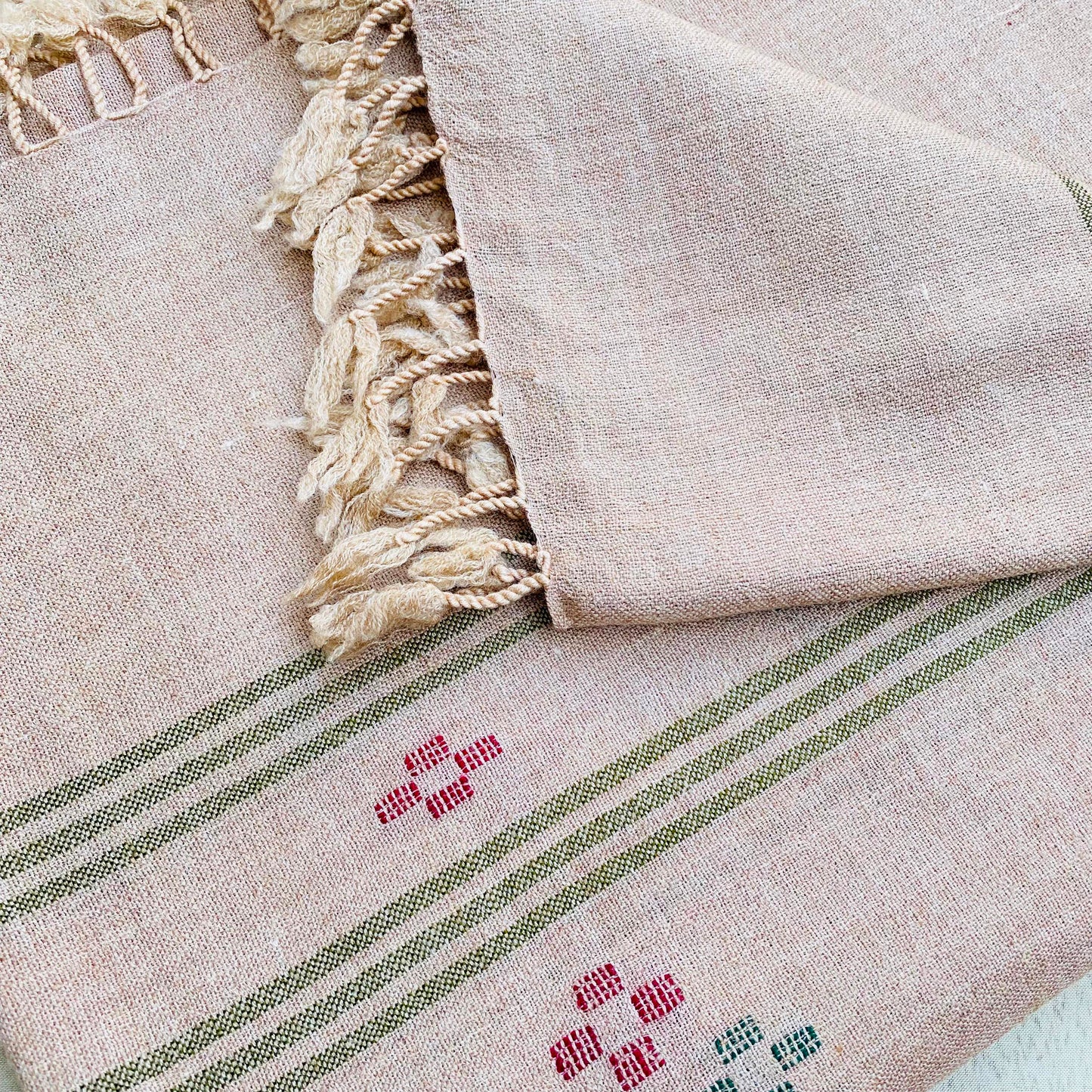 Handmade Pure Woolen Shawl - Made in Islampur Swat