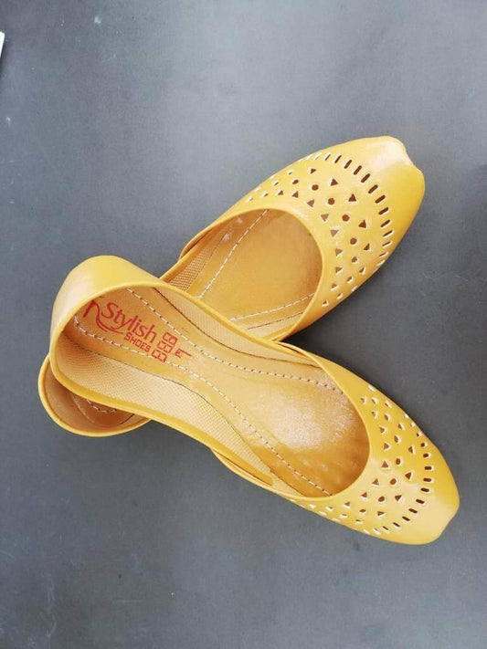 Handmade fancy khussa for women | Deewani shoe collection - Nayab's Rogue